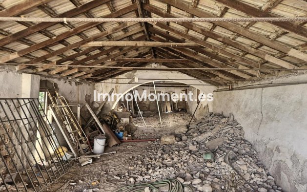 Resale - Country house - Málaga - Campanillas