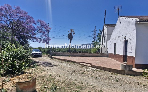 Resale - Country house - Málaga - Campanillas