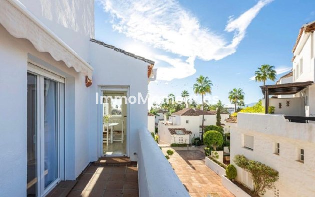 Wiederverkauf - Wohnung - Marbella - Bahía de Marbella
