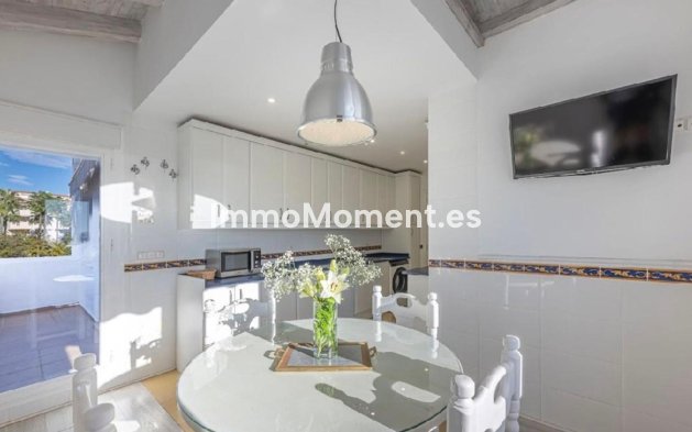 Wiederverkauf - Wohnung - Marbella - Bahía de Marbella