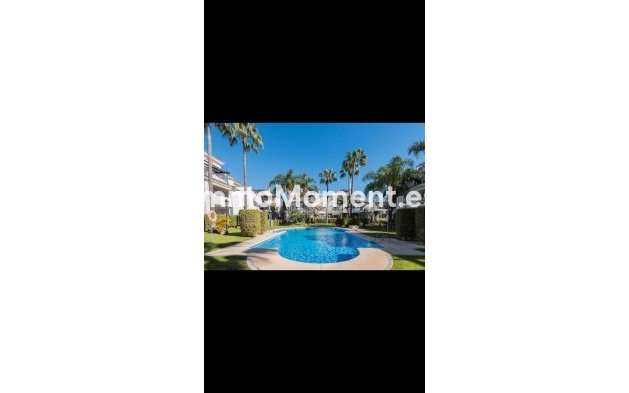 Revente - Appartement - Marbella - Nueva Andalucía