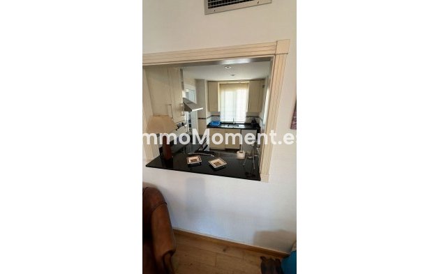 Revente - Appartement - Marbella - Nueva Andalucía