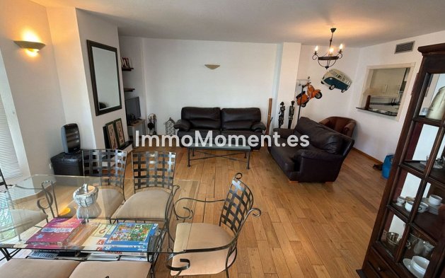 Revente - Appartement - Marbella - Nueva Andalucía