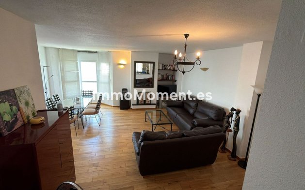 Revente - Appartement - Marbella - Nueva Andalucía