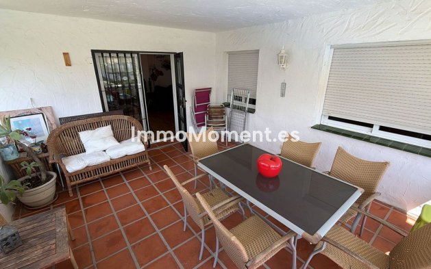 Revente - Appartement - Marbella - Nueva Andalucía