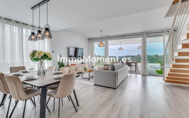 Wiederverkauf - Freistehende Villa - Estepona  - Cancelada