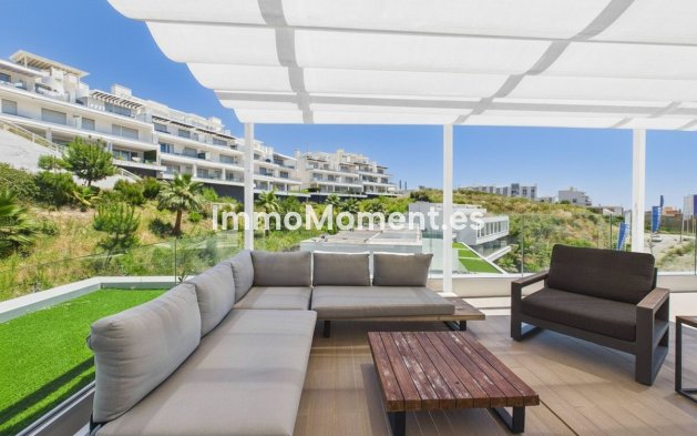 Wiederverkauf - Freistehende Villa - Estepona  - Cancelada