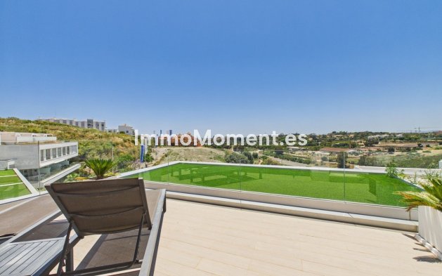 Wiederverkauf - Freistehende Villa - Estepona  - Cancelada