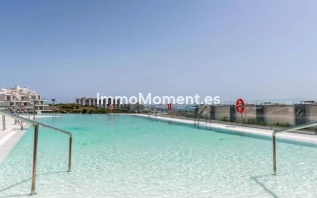 Wiederverkauf - Freistehende Villa - Estepona  - Cancelada