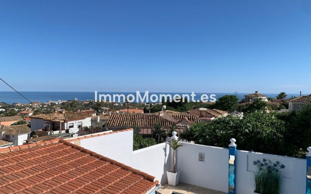 Wiederverkauf - Freistehende Villa - Benalmadena - Benalmadena Centro