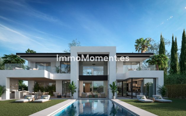 Obra nueva - Villa independiente - Estepona  - Estepona