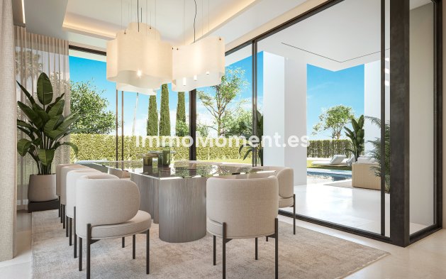 Obra nueva - Villa independiente - Estepona  - Estepona