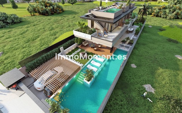 Obra nueva - Villa independiente - Fuengirola