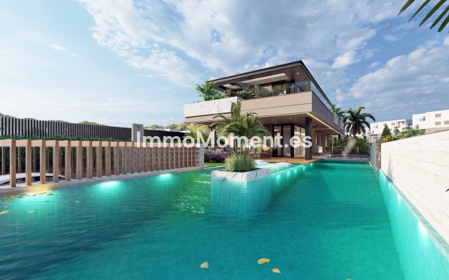 Obra nueva - Villa independiente - Fuengirola