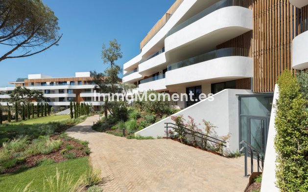 Obra nueva - Apartamento - Pueblo Nuevo