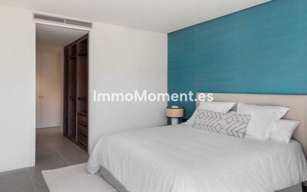 Obra nueva - Apartamento - Pueblo Nuevo