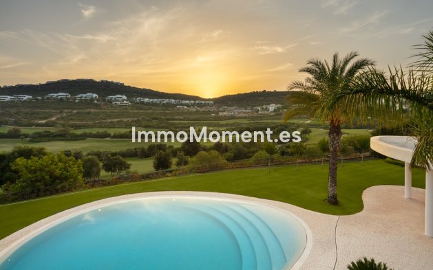 New Build - Detached villa - Casares