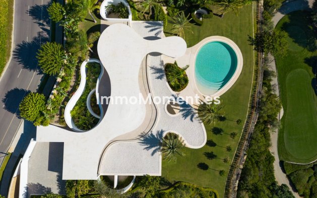 New Build - Detached villa - Casares