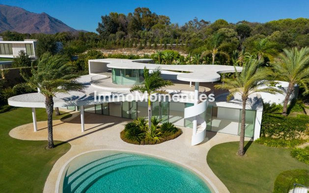 New Build - Detached villa - Casares