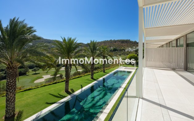 New Build - Detached villa - Casares