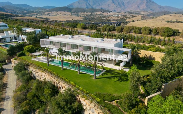 New Build - Detached villa - Casares