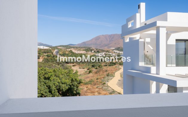 New Build - Apartment - Estepona