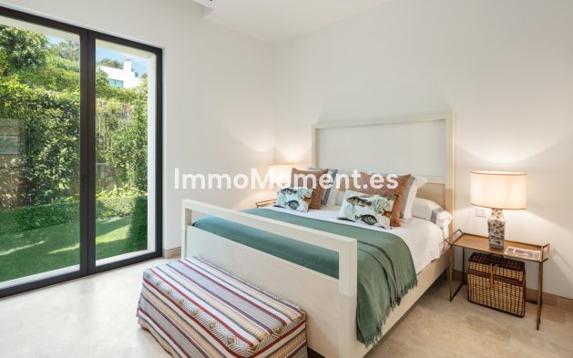 New Build - Detached villa - Casares