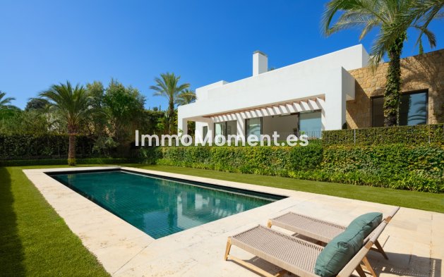 New Build - Detached villa - Casares