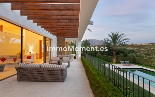 New Build - Detached villa - Casares