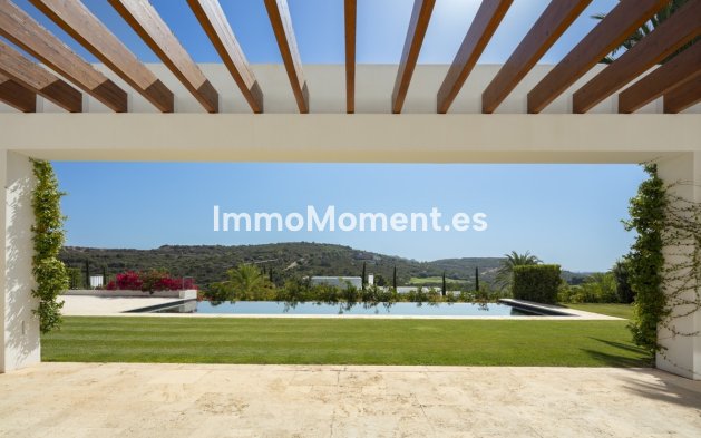 New Build - Detached villa - Casares