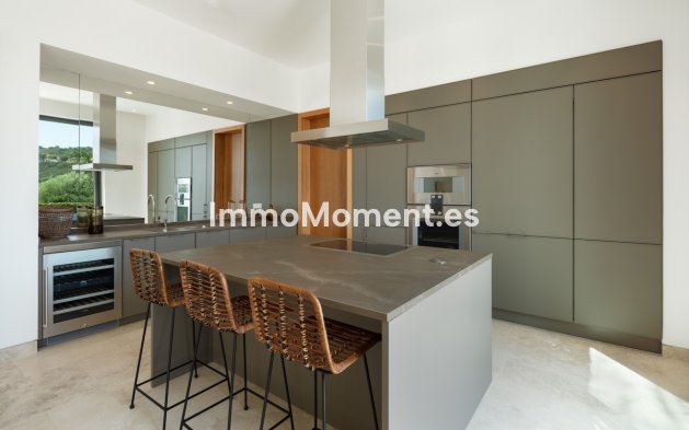 New Build - Detached villa - Casares