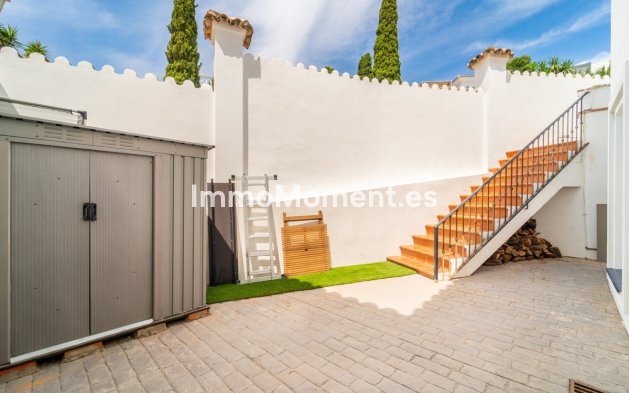 Resale - Detached villa - Mijas - Cerros del Aguila