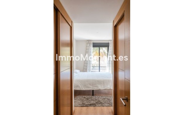 Wiederverkauf - Wohnung - Estepona  - Estepona Centro