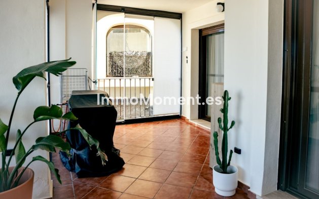 Wiederverkauf - Wohnung - Estepona  - Valle Romano
