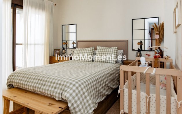 Wiederverkauf - Wohnung - Estepona  - Valle Romano