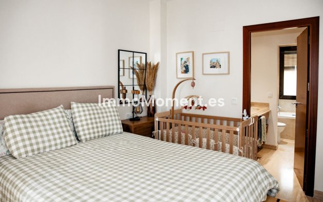 Wiederverkauf - Wohnung - Estepona  - Valle Romano