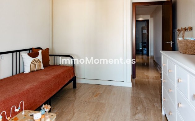 Wiederverkauf - Wohnung - Estepona  - Valle Romano