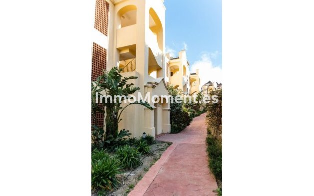 Wiederverkauf - Wohnung - Estepona  - Valle Romano