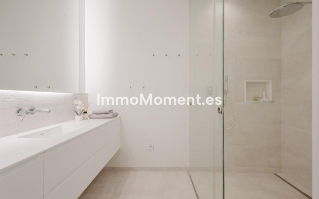 Wiederverkauf - Freistehende Villa - Orihuela - Las Colinas Golf