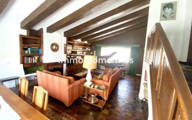 Wiederverkauf - Freistehende Villa - Fuengirola - Fuengirola Centro