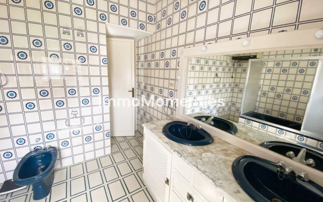 Wiederverkauf - Freistehende Villa - Fuengirola - Fuengirola Centro