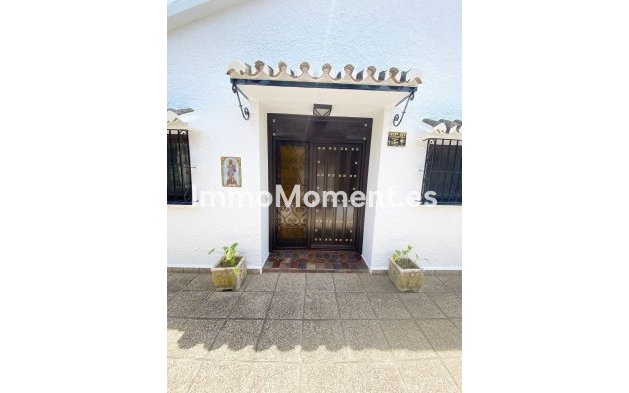 Wiederverkauf - Freistehende Villa - Fuengirola - Fuengirola Centro