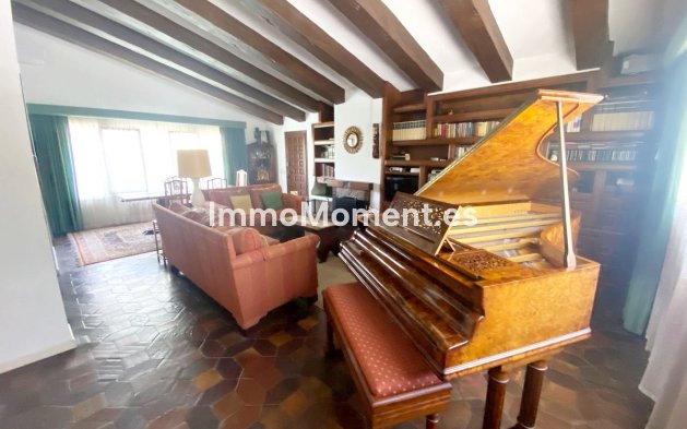 Wiederverkauf - Freistehende Villa - Fuengirola - Fuengirola Centro