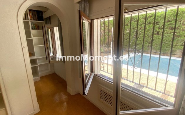 Wiederverkauf - Freistehende Villa - Fuengirola - Fuengirola Centro