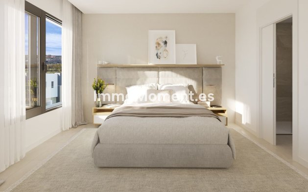 Resale - Detached villa - Estepona - Atalaya
