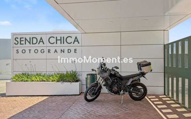 Resale - Apartment - Sotogrande