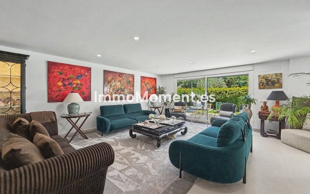 Resale - Apartment - Sotogrande