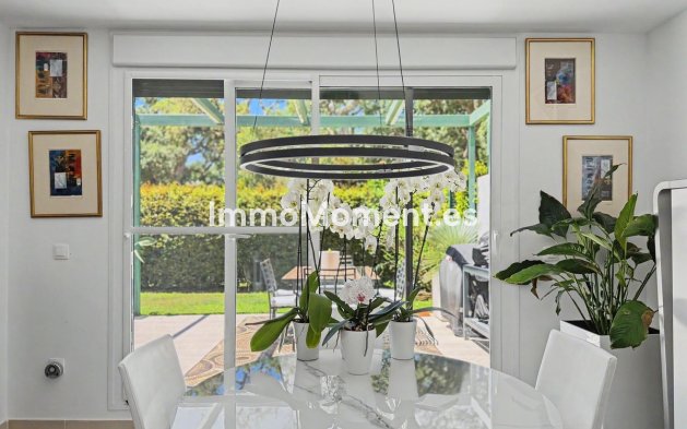 Resale - Apartment - Sotogrande