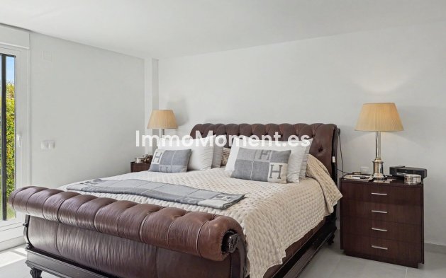 Resale - Apartment - Sotogrande