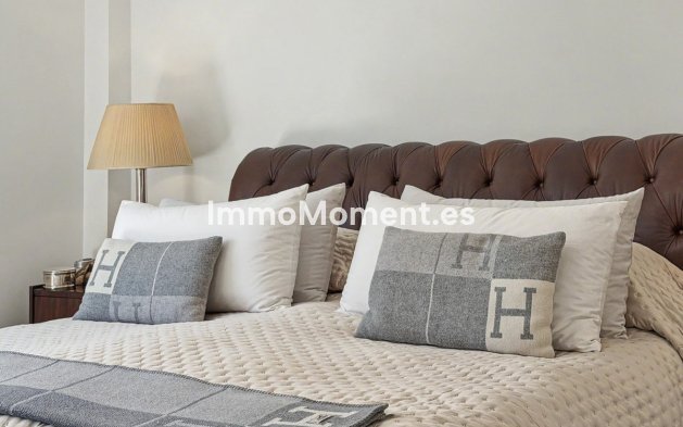 Resale - Apartment - Sotogrande